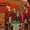 Konzentriert widmet sich die Perforce-Horn-Gruppe ihrem Auftritt in der Stadtpfarrkirche.
