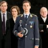 Eurofighter-Pilot Lars Koch (Florian David Fitz, vorne), sen Verteidiger (Lars Eidinger, l), die Staatsanwältin (Martina Gedeck) und der Richter (Burghart Klaußner, r) in „Terror - Ihr Urteil”.