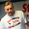 Pegida Mitbegründer Lutz Bachmann am 26. September 2016 während einer Kundgebung der islamfeindlichen Pegida-Bewegung auf dem Wiener Platz in Dresden.