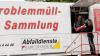 Das Sammelfahrzeug ist unterwegs und fährt über 100 Haltestellen an.
