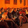 Rund 1400 Personen haben am Samstagabend an der ökumenischen „Nacht der Lichter“ im Würzburger Dom teilgenommen.