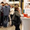 Schüler, Lehrer und Eltern informierten sich über mögliche Karrierewege auf der Berufsmesse. W. DEHM