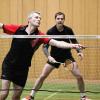 Einen souveränen Sieg hat die SG Franken Sennfeld/Bergrheinfeld in der Badminton-Bezirksoberliga gegen Iphofen/Wiesentheid eingefahren, mit 6:2 behielt das Team im Kellerduell die Oberhand. Der Erfolg war arg wichtig, war es doch der erste in dieser Saison. Das Foto zeigt (von links) Andreas Michallik und Ralph Wege von der SG Franken, sie gewannen ihr Doppel mit 2:0 Sätzen. Sennfeld/Bergrheinfeld ist nun Vorletzter, Iphofen/Wiesentheid bleibt punktloses Schlusslicht.