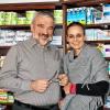 Übergabe im Januar: Heinz Deuerling geht in Ruhestand, Apothekerin Susanne Sterzinger übernimmt am Marktplatz.FOTO: R. Vossenkaul