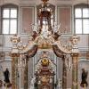 Den Hochaltar in der Benediktinerinnenabtei Maria Frieden in Kirchschletten hat Bildhauer Johann Bernhard Kamm im Jahr 1779 geschaffen.