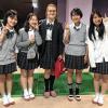 Mirjam Dietrich in der japanischen Schule.