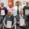 Ehrungen beim Schützenverein in Neubrunn: (vorne von links) Leo Seidenspinner, Heinz Lanig, Rudi Meier, (hinten von links) Udo Kenklies, Matthias Holtröhr, Roland Gehr, Michael Rieck, Peter Dengel und 1. Schützenmeister Wolfgang Meckel.