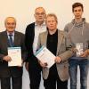 Bei der Hauptversammlung des Ruder-Clubs Karlstadt überreichte Vorsitzender Karlheinz Haase (von links) an Winfried Hain, Werner Haas und Horst Büttner die Goldene Ehrennadel des DRV für 50-jährige Mitgliedschaft. 2016 holte Julius Naujoks erstmals wieder einen Sieg für die Jugendlichen. Patrick Erdmann wurde Bayerischer Meister.