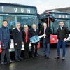 Neue Gelenkbusse: Bei der Schlüsselübergabe: (von links): NVG-Betriebsleiter Steffen Nenner, WVV-Geschäftsführer Thomas Schäfer, NVG-Geschäftsführerin Sabine Warmke-Wagner, WSB-Betriebsleiter Paul Lehmann und Heiko Freitag und Christian Lorenz (MAN).