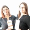 Kümmern sich um die Caritas-Wohnungsbörse: Jasemin Roth (links) und Anna Baier.