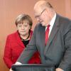 Ein ebenso vertrautes wie eingespieltes Team: Kanzlerin Angela Merkel und Kanzleramtschef Peter Altmaier.