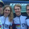 Gemeinsam über Stock und Stein: (von links) Joachim Oechsner, Antonia Daubermann, Steffen und Jochen Weisenseel.