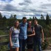 Michael Wirzberger aus Lohr lebt mit seiner Familie fast schon sein halbes Leben in Schweden. Hier steht er mit Tochter Rebecca, Frau Susanne und Sohn Alexander am Sommerhaus auf der Insel Yxlan.