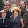 Die Schauspieler Dagmar Manzel, Fabian Hinrichs, Eli Wasserscheid und Andreas Leopold Schadt (von links nach rechts) im September 2016 am Set des dritten Franken-„Tatorts“ in Bamberg.