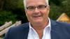Im neuen Generationenpark am Marienbach: Willi Warmuth (CSU) will am 24. September sein Bürgermeisteramt verteidigen.