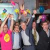 Kaum gab es am Sonntag die erste Wahlprognose zur 19. Bundestagswahl, ist der Jubel unter den FDP-Anhängern riesig. Die etwa 50 Parteifreunde, die im Loma in der Sanderstraße ihre Wahlparty feiern, freuen sich über das politische Comeback.
