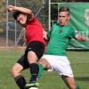 Die U-19-Junioren der Würzburger Kickers um Torschützen Severo Sturm (links) behielten im Bayernliga-Derby gegen den FC 05 Schweinfurt (rechts Niklas Kramer) die Oberhand.
