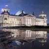 Berliner Reichstagsgebäude: Mit 709 Abgeordneten zählt der neue Bundestag 111 mehr als eigentlich vorgesehen.