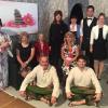 „Wer schön sein will, muss leiden!“ heißt es beim Dramatischen Verein Niederwerrn (DVN). Im Bild (von links) Melissa Rössner, Sandra Schneider, Olivia Müller, MichaelHaag, Tizian Stremel, Kristina Haag, Alexandra Knieß, Axel Stenzenberger, Frederic Hart, Katja Zeitler und Matthias Veit.