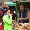 Neben Bio-Honig von Stefan Knöss stehen verschiedene Apfelsorten und weitere Erzeugnisse der Aussteller im Mittelpunkt des Rhöner-Honigfarm-Festes am Sonntag, 15. Oktober, in Hausen.