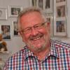 Dieter Krug hat gut lachen. Nach zwei Jahrzehnten als Verwaltungschef des Würzburger Landratsamts verabschiedete er sich in den Ruhestand. Foto: Gerhard Meißner