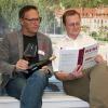 Die Weinexperten Hermann Mengler (links) und Stefan Kraus mit ihrem Sensorik-Buch