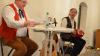 Hermann Hehn und Rainer Weisbecker (im Bild an der Konzertina) traten im historischen Bürgersaal von Grettstadt auf