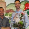 Sportlicher Leiter Thomas Rosch (links) verabschiedet Matthias Holzmann, den Vorstandssprecher des Vereins.
