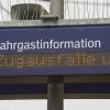 Die Deutsche Bahn führt in der kommenden Woche in Würzburg Weichenarbeiten durch. Deshalb kommt es zwischen Lauda und Würzburg in beiden Richtungen zu Zugausfällen und Verspätungen, teilt die Deutsche Bahn, Regionalbüro mit.