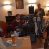 Mit Jazz-Musik unterhielten die „Hot Pepper Stomper” das dankbare Publikum. Aus dessen Reihen fand sich aber keiner bereit, auf der offenen Bühne mit zu musizieren.