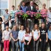 Die Firmlinge der Pfarreiengemeinschaft Grabfeldbrücke, die am Donnerstag von Weihbischof Ulrich Boom gefirmt werden. Valentin Ankenbrand, Fabian Blum, Lukas Bömmel, Selina Braun, Hannah Endres, Gabriel Erhard, Anna Helmerich, Samantha Heusinger, Kilian Jetschni, Jan Katzenberger, Leni Kuhn, Moritz Nätscher, Elisa Ort, Lukas Schmitt, Anna Semineth, Pauline Tempcke, Marie Wacker, Lara Werner, Luis Wiener und Fabio Wirsing. Auf dem Bild fehlen: Lukas Hälker und Hannes Wirsing