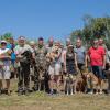 21 Frauen und Männer absolvierten mit ihren Jagd- und Begleithunden die Dressurprüfung für Jagdhunde beziehungsweise die Begleithundeprüfung, ausgerichtet von der Kreisgruppe Haßfurt des Bayerischen Landesjagdverbandes.