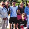 Ein Teil der Sieger und Platzierten beim BGV-Jubiläumsturnier in Maria Bildhausen mit BGV-Vizepräsident Roland Bartonitz (links).