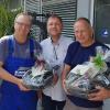 25-jähriges Betriebsjubiläum von Andreas Friedrich und Michael Pollak bei der Pabst Komponentenfertigung GmbH in Schweinfurt. In der Mitte Volker Pabst.