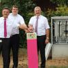 Klaus Markert und Andreas Schardt von der Telekom, 1. Bürgermeister Roland Schmitt Foto: Sven Kunschir, Gemeindeverwaltung