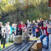 Die Rhöner-Honigfarm mit ihrer Bio-Imkerei und dem Streuobstlehrpfad lädt am Sonntag, 14. Oktober, zum dritten Farmfest in die Streuobstgemeinde Hausen ein.