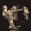 „String of Pearls“ sind drei fulminante Stimmen und eine Klaviervirtuosin.