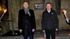 Wülfershausens Bürgermeister Wolfgang Seifert (links) und Kreisheimatpfleger Reinhold Albert gedachten am Volkstrauertag auf dem Friedhof in Eichenhausen der Opfer der Weltkriege und der Verfolgung.