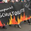 19. November 2018: Berliner Schüler demonstrieren am Welttoilettentag. Auch in Würzburg "brennt's".