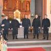 Bereits zum zweiten Mal gastierten die weltbekannten Ural Kosaken in der Urspringer Pfarrkirche. Derzeit befindet sich der Chor unter dem Motto "Erinnerungen an Ivan Rebroff" auf Tournee. Bereits zum zweiten Mal gastierten die weltbekannten Ural Kosaken in der Urspringer Pfarrkirche. Derzeit befindet sich der Chor unter dem Motto "Erinnerungen an Ivan Rebroff" auf Tournee.