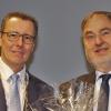 Veitshöchheims Bürgermeister Jürgen Götz nutzte den Neujahrsempfang, den Ortsbürger Bernhard Schlereth nach seinem Ausscheiden aus dem Präsidentenamt des Fastnachtsverbandes Franken im Namen der Gemeinde für seinen großartigen Einsatz und sein Engagement mit einem Geschenkkorb zu danken. Veitshöchheims Bürgermeister Jürgen Götz nutzte den Neujahrsempfang, den Ortsbürger Bernhard Schlereth nach seinem Ausscheiden aus dem Präsidentenamt des Fastnachtsverbandes Franken im Namen der Gemeinde für seinen großartigen Einsatz und sein Engagement mit einem Geschenkkorb zu danken.