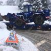 Das THW brachte Radlader mit Ketten und Schaufeln nach Berchtesgaden.  Rund um Berchtesgaden waren immer mehr Menschen wegen der Schneemassen von der Außenwelt abgeschnitten.