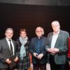 Öffentliche Preisverleihung der Hugo-und Elly-Götz-Stiftung. Den Förderpreis teilen sich das AWO-Frauenhaus und das Theater Ensemble. Im Bild (von links):  AWO Bezirksgeschäftsführer Martin Ulses, Brita Richl, Heinz Ruhl, Gerhard Schindler und Andreas Büttner (Leiter Theater Ensemble).