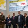 Informationsbesuch im i-Park Klingholz: (von links) Bernd Rützel, Brigitte Thalmann, Volkmar Halbleib, Armin Kordmann und Peter Hemberger (SSI Schäfer).
