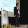 Geschäftsführer Dietmar Noack begrüßte die Teilnehmer beim Kundentag in der Karl-Knauf-Halle.