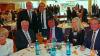 Hans Michelbach (stehend, Dritter von links) und seine Frau Christl (links) mit Gästen beim Empfang zum 70. Geburtstag des Coburg-Kronacher CSU-Bundestagsabgeordneten: Horst Seehofer, Bundesinnenminister und Ministerpräsident a. D. (Zweiter von links), Alexander Dobrindt, Vorsitzender der CSU-Landesgruppe im Bundestag (Vierter von links), Franz-Josef Pschierer, Vorsitzender der Mittelstandsunion (Fünfter von links) und Hans-Peter Friedrich, Bundestagsvizepräsident und Vorsitzender des CSU-Bezirksverbands Oberfranken. Hans Michelbach (stehend, Dritter von links) und seine Frau Christl (links) mit Gästen beim Empfang zum 70. Geburtstag des Coburg-Kronacher CSU-Bundestagsabgeordneten: Horst Seehofer, Bundesinnenminister und Ministerpräsident a. D. (Zweiter von links), Alexander Dobrindt, Vorsitzender der CSU-Landesgruppe im Bundestag (Vierter von links), Franz-Josef Pschierer, Vorsitzender der Mittelstandsunion (Fünfter von links) und Hans-Peter Friedrich, Bundestagsvizepräsident und Vorsitzender des CSU-Bezirksverbands Oberfranken.
