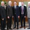 Bei der Hegeschau des Jagdschutzvereins Schweinfurt in Schonungen zu Gast: von links Kreisobmann des Bauernverbandes Michael Reck, Jagdberater Wolfgang Schmitt, Vorsitzender des Jagdschutzvereins Schweinfurt Dr. Raimund Abele, Landrat Florian Töpper, Bürgermeister der Gemeinde Schonungen Stefan Rottmann und 3. Bürgermeister der Stadt Schweinfurt Karl-Heinz Kauczok. Bei der Hegeschau des Jagdschutzvereins Schweinfurt in Schonungen zu Gast: von links Kreisobmann des Bauernverbandes Michael Reck, Jagdberater Wolfgang Schmitt, Vorsitzender des Jagdschutzvereins Schweinfurt Dr. Raimund Abele, Landrat Florian Töpper, Bürgermeister der Gemeinde Schonungen Stefan Rottmann und 3. Bürgermeister der Stadt Schweinfurt Karl-Heinz Kauczok.