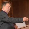 "Verkauft!" Auktionator Matthias Schmitt bei der 52. Auktion für Historische Wertpapiere der Greisingsälen. "Verkauft!" Auktionator Matthias Schmitt bei der 52. Auktion für Historische Wertpapiere der Greisingsälen.