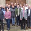 Interessierte Stadt- und Gemeinderäte sowie die Bürgermeister und Vertreter des Amtes für ländliche Entwicklung nahmen am Workshop zur Evaluierung der Arbeit der Kreuzbergallianz in der Schule der Dorf- und Flurentwicklung in Klosterlangheim teil. Interessierte Stadt- und Gemeinderäte sowie die Bürgermeister und Vertreter des Amtes für ländliche Entwicklung nahmen am Workshop zur Evaluierung der Arbeit der Kreuzbergallianz in der Schule der Dorf- und Flurentwicklung in Klosterlangheim teil.