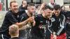 Feierlaune nach dem Schlusspfiff: Der FC Sand spielt auch in der kommenden Saison in der Bayernliga.